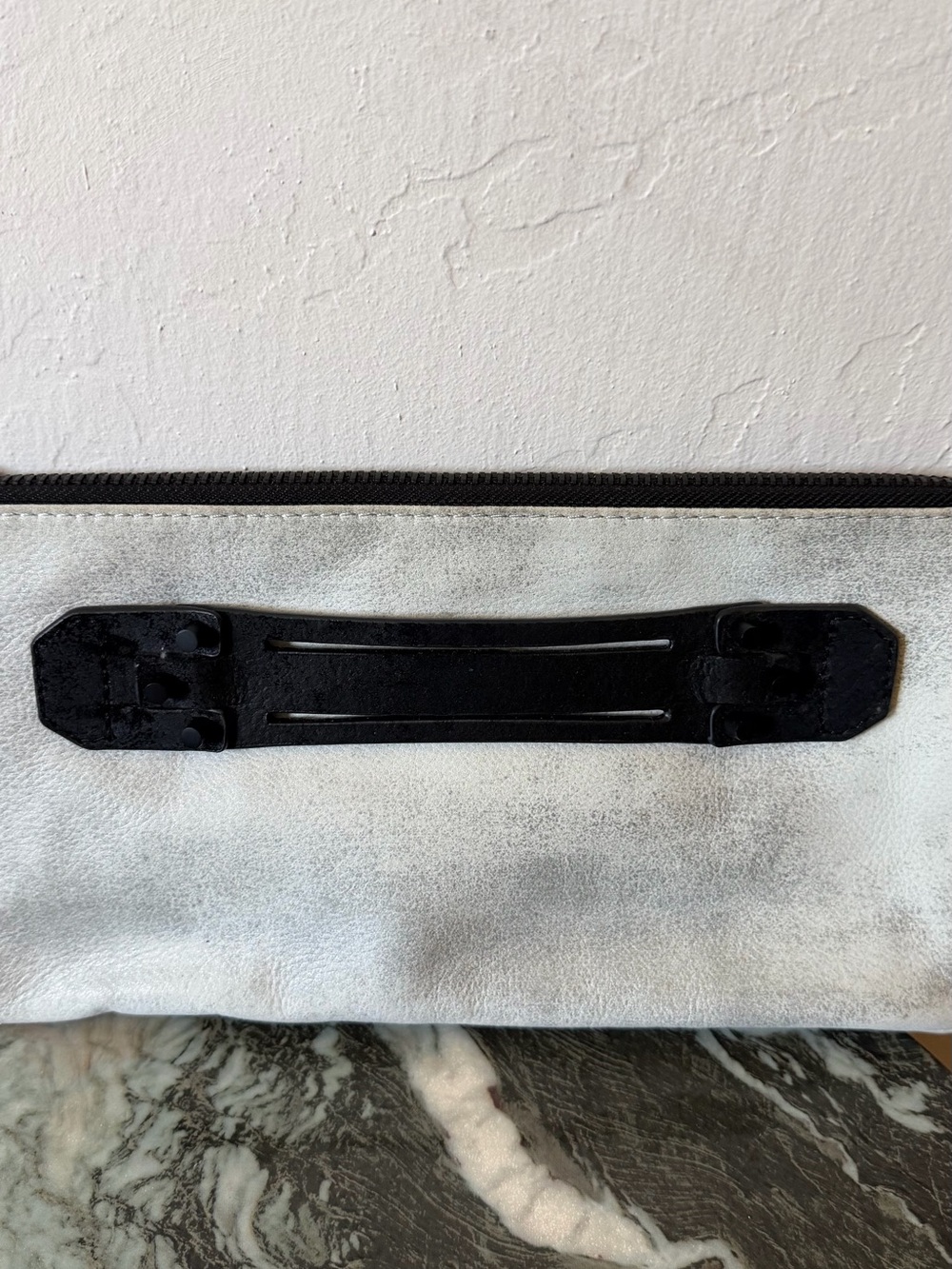 she+lo Distressed Look Zip Clutch - Picture 3 of 6